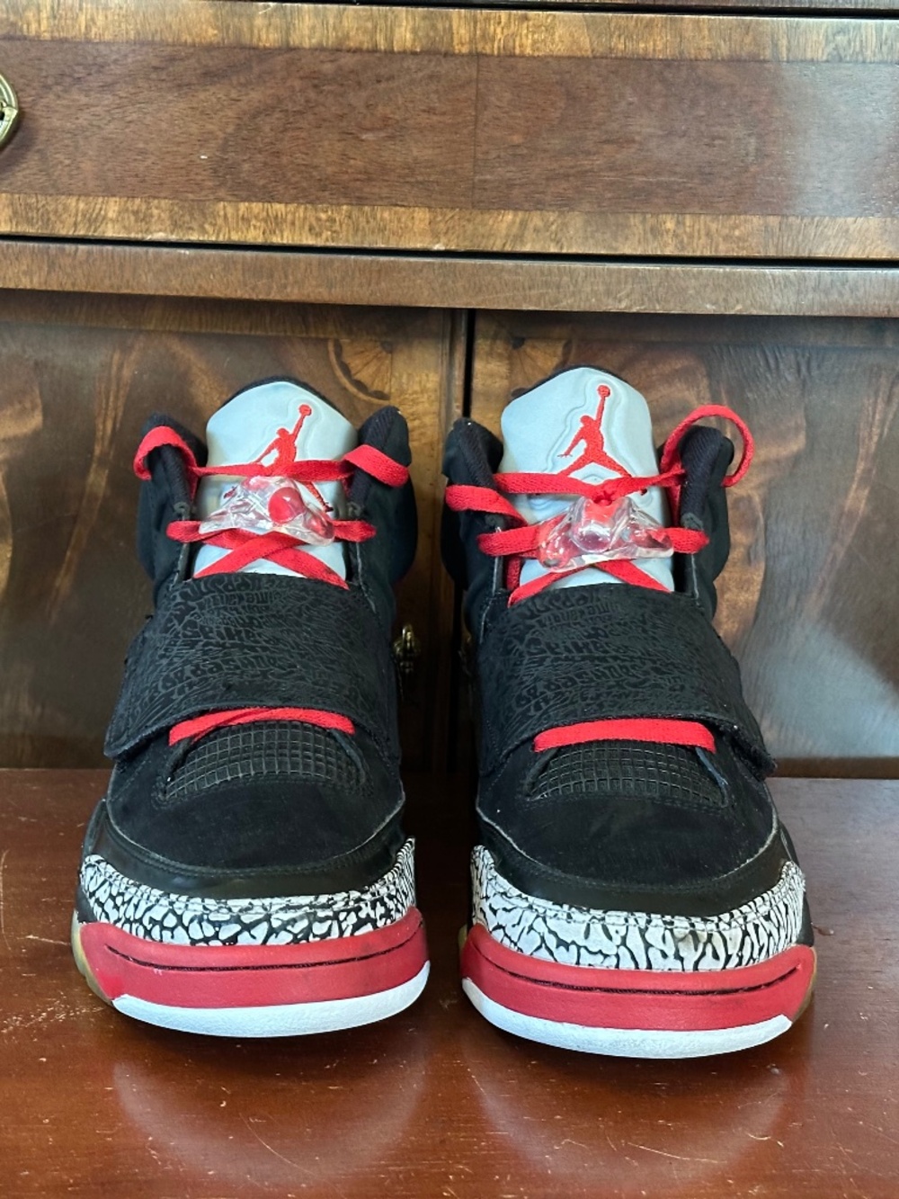 Air Jordan ‘Son Of Mars’ Black/Varsity Red Sneakers